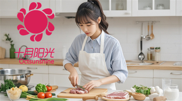 南京宝妈的日常：保姆带娃+做饭，自己也能追剧喝咖啡！